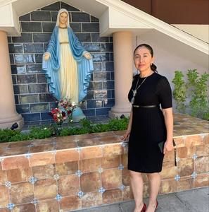 Meet your Posher, Eva